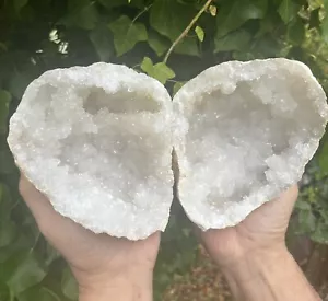 Beautiful Large Top Quality Quartz Crystal Geodes. UK Fast Delivery! - Picture 1 of 5