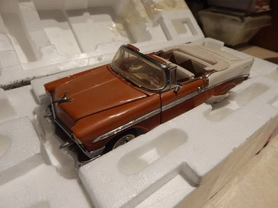 РЕДКАЯ #2025/3500 1956 Chevy Belair Conv в меди/слоновой кости, Lmtd Ed, Franklin новом - Изображение 1 из 4