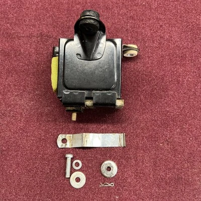 Caja de batería Yamaha DT1 250 1968-1971 OEM con banda de batería rara RT1 360 Foto 1 de 4