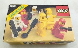 LEGO 6701 Minifigure Pack MISB NEW NEU GOOD CLASSIC SPACE RARE Raumschiff - Picture 1 of 7