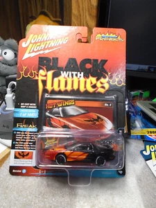 Johnny Lightning Street Freaks 1993 Pontiac Firebird T/A with Real Riders - Picture 1 of 2