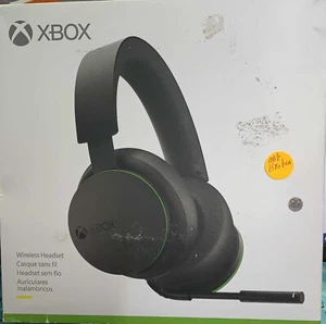 Xbox Series X|S Bluetooth Wireless Gaming Headset-For Parts Only - Picture 1 of 3