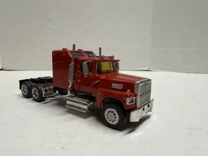 A. Smith ASAM 1/48 scale Ford LTL 9000 Tractor - Picture 1 of 5