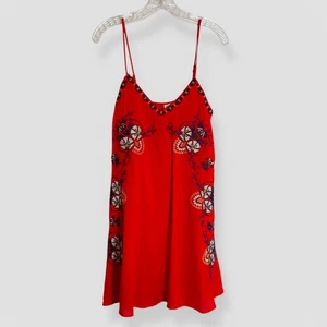 Abito Entro Taglia Small Rosso Ricamato Floreale Foderato Anthropologie Boho Hippie - Foto 1 di 10