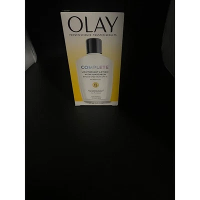 Olay Complete Lightweight Lotion with Sunscreen Broad Spectrum SPF 15 6.0 oz - Image 1 of 4