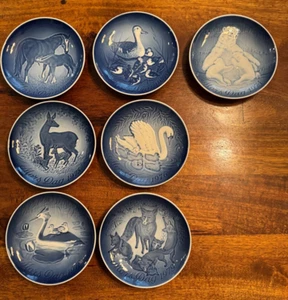 Set of 7 B&G Royal Copenhagen Mors Dag Mothers Day Plates Blue Denmark 1970s - Picture 1 of 7