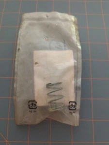14751-ZF1-000  Genuine OEM HONDA  Valve SPRING 14751ZF1000  - Picture 1 of 2