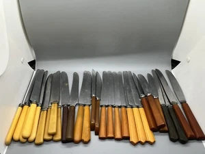 lote vintage de 29 juegos de cuchillos baquelita varios colores - Imagen 1 de 9