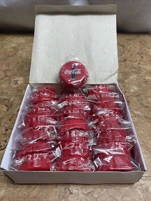 Оптовый Лот 24 Точилки для Карандашей Coca Cola 1999 Реклама Новые из старых запасов Coca Cola Soda JD - Изображение 1 из 4