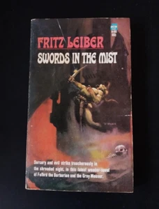 Fritz Leiber - Swords In The Mist - Ace 1968 - Foto 1 di 5