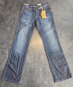 Pantalones de mezclilla para hombre Wrangler Roxboro corte boot regular puro oscuro vintage W32 L34 NUEVO - Imagen 1 de 14