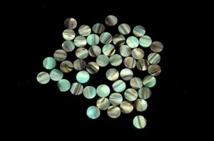 Plastic Green Dots 6.3mm 200p for Fretboard Guitar Ukulele Mandolin - Picture 1 of 4