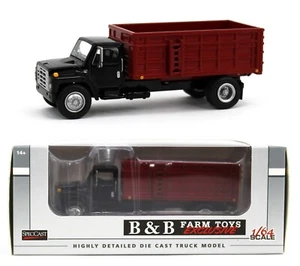 2022 1:64 SpecCast 1980s INTERNATIONAL S1954 GRAIN TRUCK *BLACK & RED* NIB! - Picture 1 of 5