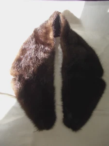 COLLO DI PELLICCIA DI VISONE SCURO VINTAGE - Picture 1 of 6
