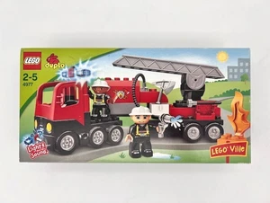 DUPLO Lego Ville Fire Truck (4977) Complete Set w/Box  Retired - Picture 1 of 9