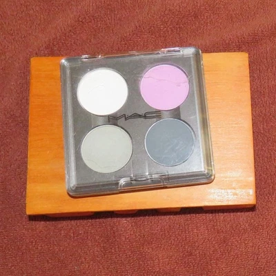 Mac Chromezone 3 Eyeshadow x 4 Shadows Palette Chromezone Collection LE DISC! - Image 1 of 3