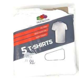 Boy’s Fruit Of The Loom White Tag-Free T-Shirts XS size 4 - Picture 1 of 6