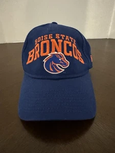 Cappello Berretto New Era 9Twenty Boise State Broncos OSFM Multicolore Usato - Foto 1 di 6