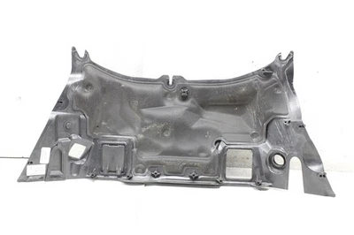 Mercedes-Benz C63 AMG 2017 cubierta de pared interior panel de moldura 2056205901  Foto 1 de 4