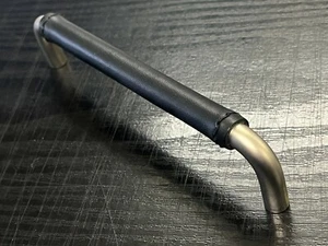 Turnstyle Designs 128mm Black Leather Satin Nickel Cabinet D Handle Pull Drawer - Picture 1 of 8