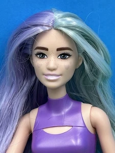 Barbie Made To Move Knee Pop Reveal Boba Serie Puppe Taro Milk Lila Herz Gesicht - Bild 1 von 10