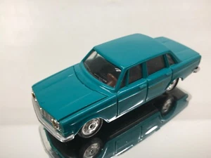 MINIALUXE VOLVO 144 SEDAN - PLASTIC -BLUE/GREEN 1:43- GOOD CONDITION - 481 - Imagen 1 de 6