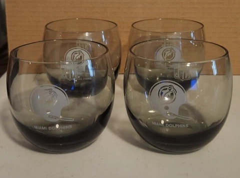 Set of 4 1970’s Vintage NFL Miami Dolphins Smoked Highball Rocks 11 oz. Glass Cover