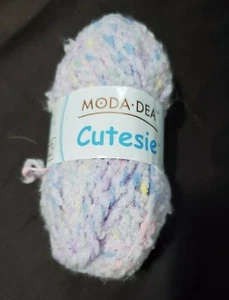 Moda Dea Cutesie Yarn 1.76 oz, 50 G 100% Nylon Multi Color Grape Ice - Picture 1 of 2
