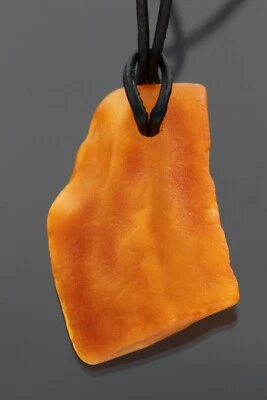 正品 BALTIC AMBER 可调皮革弦护身符吊坠 3.8 克 240703-10 — 第 1/4 张图片