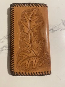Vintage Hand Tooled Leather Stitched Tan Wallet 7'' Long - Picture 1 of 4