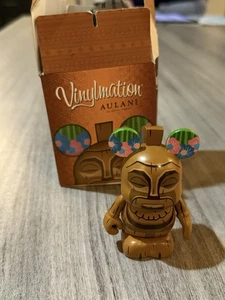 Disney Aulani Resort Hawaii Menehune Holz Vinylmation 3" - Mit Box Schneller Versand!! - Bild 1 von 24