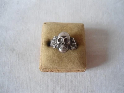 RING   Husaren Totenkopfmotiv mit Schlangen Silber 835 gestempelt ! - Bild 1 von 4