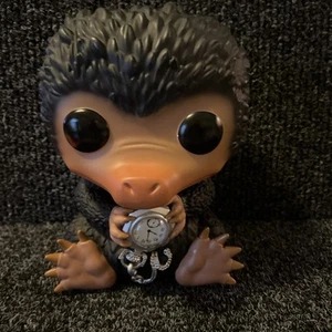 Funko Pop! Vinyl Jumbo 10 in: Fantastic Beasts - Niffler Target No Box - Picture 1 of 5
