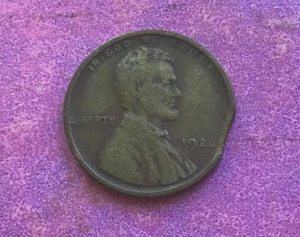 1920 LINCOLN CENT ERROR CLIPPED PLANCHET - Picture 1 of 2