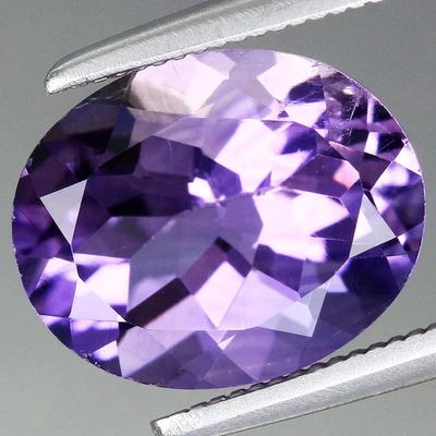 2.41ct t.w 10x8mm Oval Natural Untreated Purple Uruguay Amethyst - Image 1 of 4
