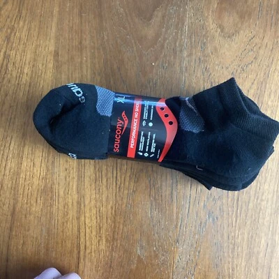 Calcetines Saucony para hombre de malla ventiladores ajuste cómodo rendimiento no show, talla XL Foto 1 de 3