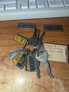 1950s Automobile Keys Miniature License Charms NICE LOT - Picture 1 of 7