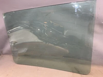 Ford Mustang Fastback 1969 1970 ventana trasera vidrio Carlite Boss Shelby GT OE Foto 1 de 4