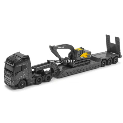 Volvo FH16 6x4 Tow Truck with Volvo EC220E Excavator Model Diecast Toy Car - Image 1 of 4