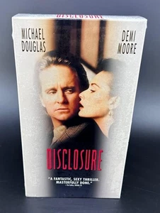 Disclosure (VHS, 1994) Sealed Watermark Michael Douglas Demi Moore - Picture 1 of 5