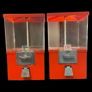 Coppia Distributore a gettoniera Vintage per pistacchi caramelle palline - Foto 1 di 24