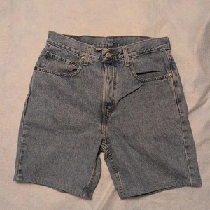 VTG Levi 505 Men's Jean Light Blue Wash Denim Jorts Shorts SZ 32 Relaxed Fit Y2K - Picture 1 of 14