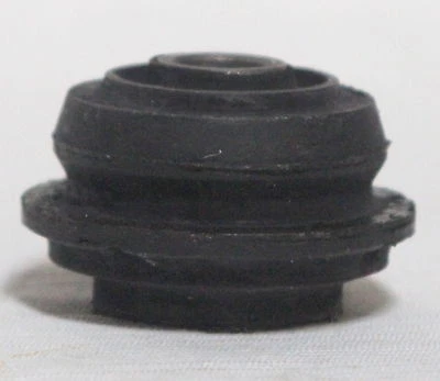 Fits 73-85 Mercedes-Benz 230 240D 280 300 430 450 Control Arm Bushing 1014613 Foto 1 de 3