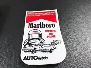 AUTOCOLLANT VINTAGE MARLBORO 1980 ROVER TRIUMPH - Foto 1 di 1
