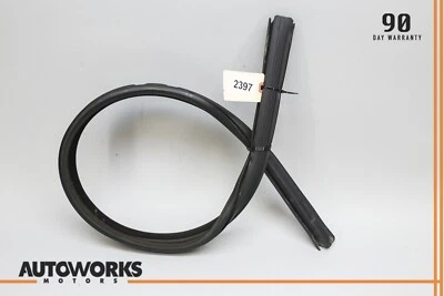 83-91 Porsche 944 Front Right Passenger Side Door Outer Weather Rubber Seal OEM - Image 1 of 4