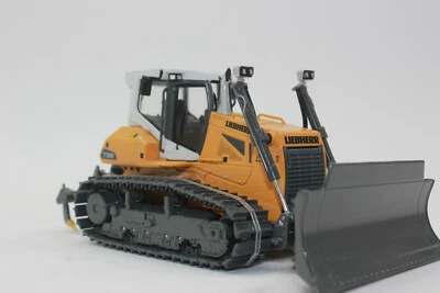 Nzg 1010 Liebherr Pr 736 G8 Bulldozer New in OVP 1:50 - Image 1 of 4