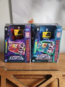 Transformers Legacy Blaster & Twincast - Bild 1 von 5