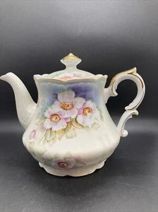Lefton Porcelain Teapot Magnolia Collection Handpainted Gold Trim 4 cup KF2519 - Picture 1 of 12