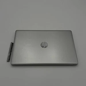 HP 15-da0xx Laptop Intel Core i7-8550U, 4GB RAM, 256GB SSD, 15,6" HD, Windows 11 - Bild 1 von 20