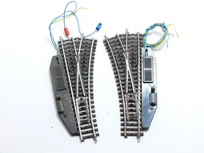 Märklin 2261/2162 H0 K-Track Electric Turnout Pair L/R #33 - Image 1 of 3